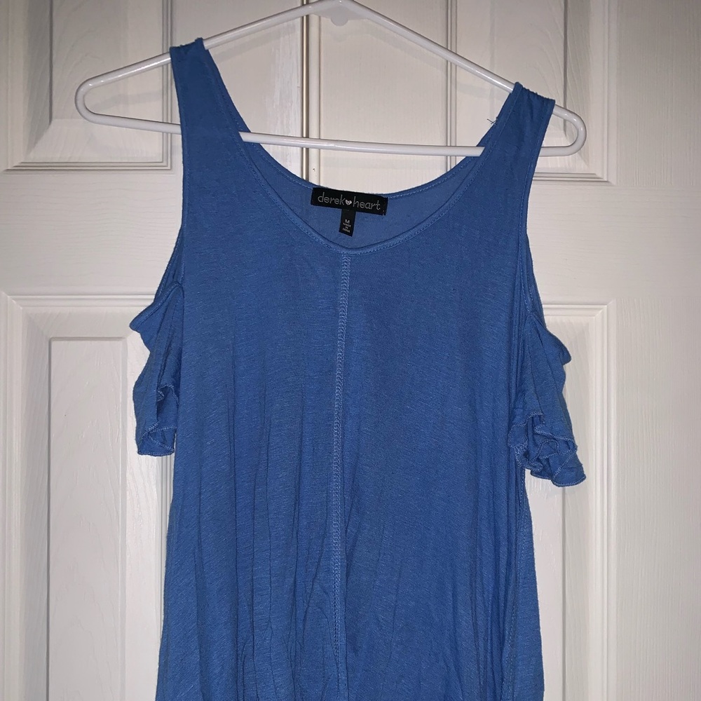 Cold Shoulder Top - Picture 2 of 4